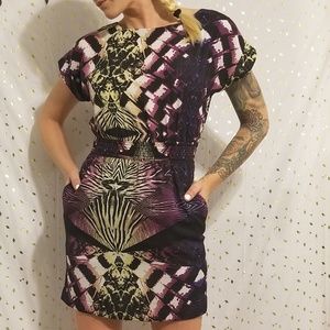 💜BCBGeneration💜Mini Dress + Beautiful Print💜